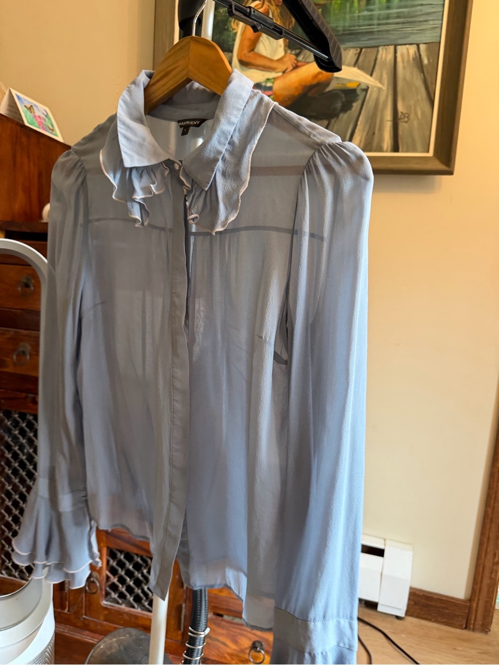 100%Silk blue top great condition